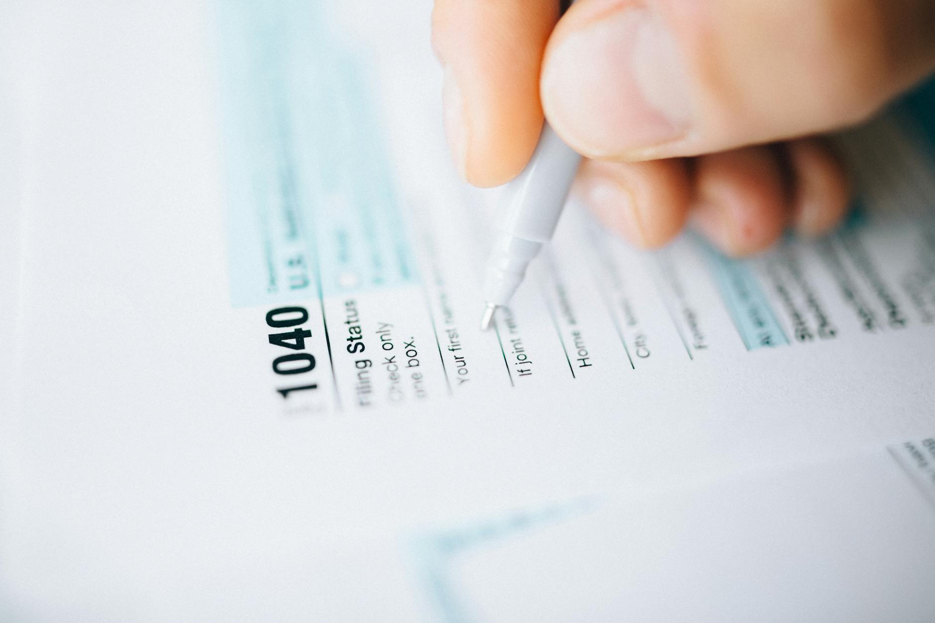 How Income Limits Affect SSI Payments - Featured image