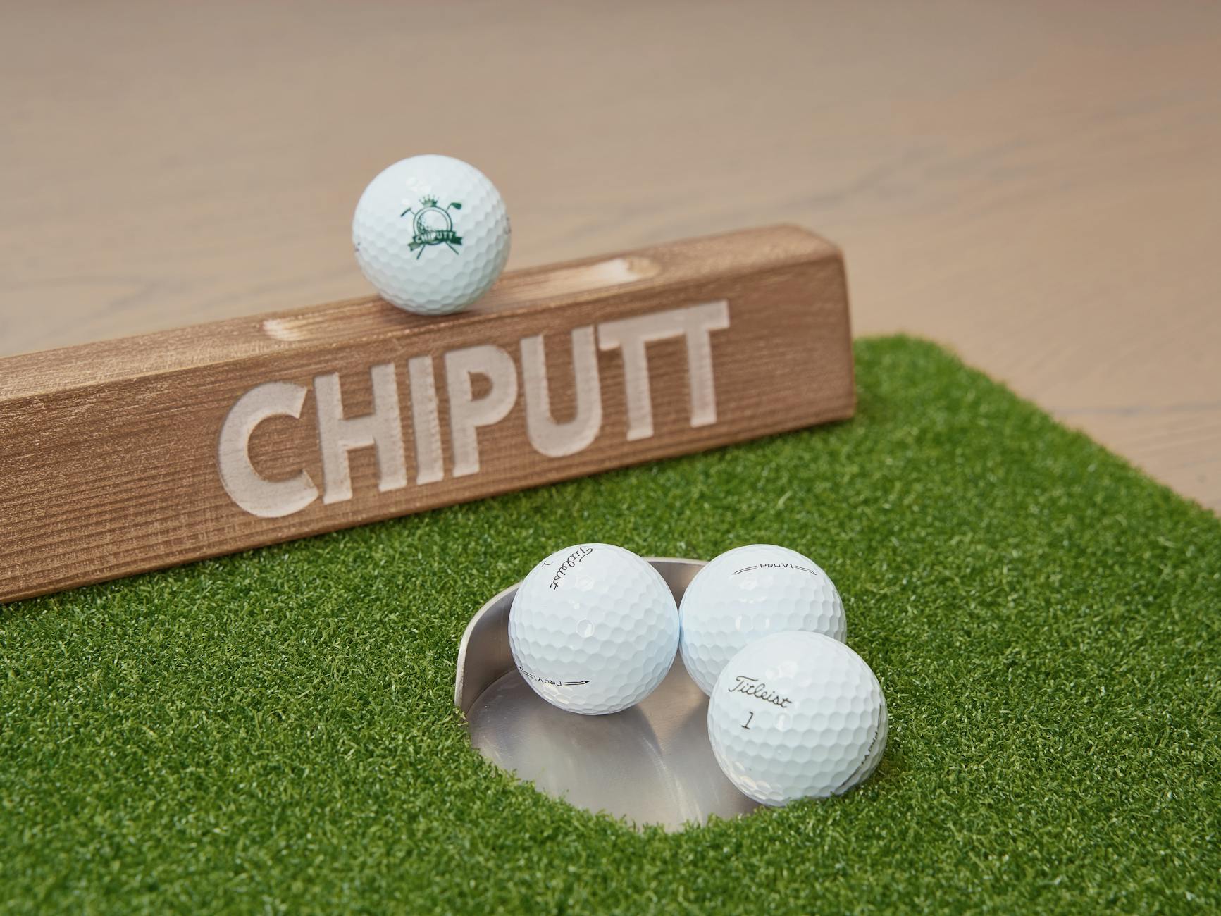 Best Retirement Locations for Golf Lovers - Featured image