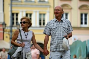 Best Small Towns for Peaceful Retirement Living - Featured image