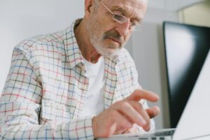 Finding the Best Age to Claim: 62 vs 68 vs 70 Compared - Featured image
