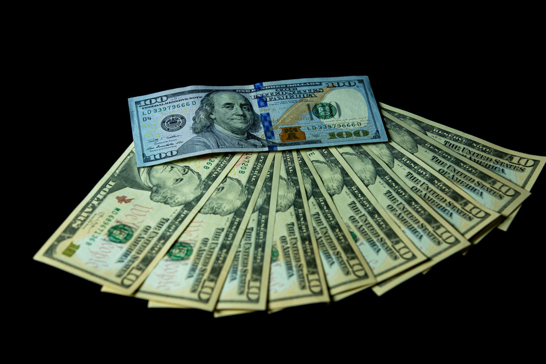 How to Avoid Running Out of Money in Retirement - Featured image