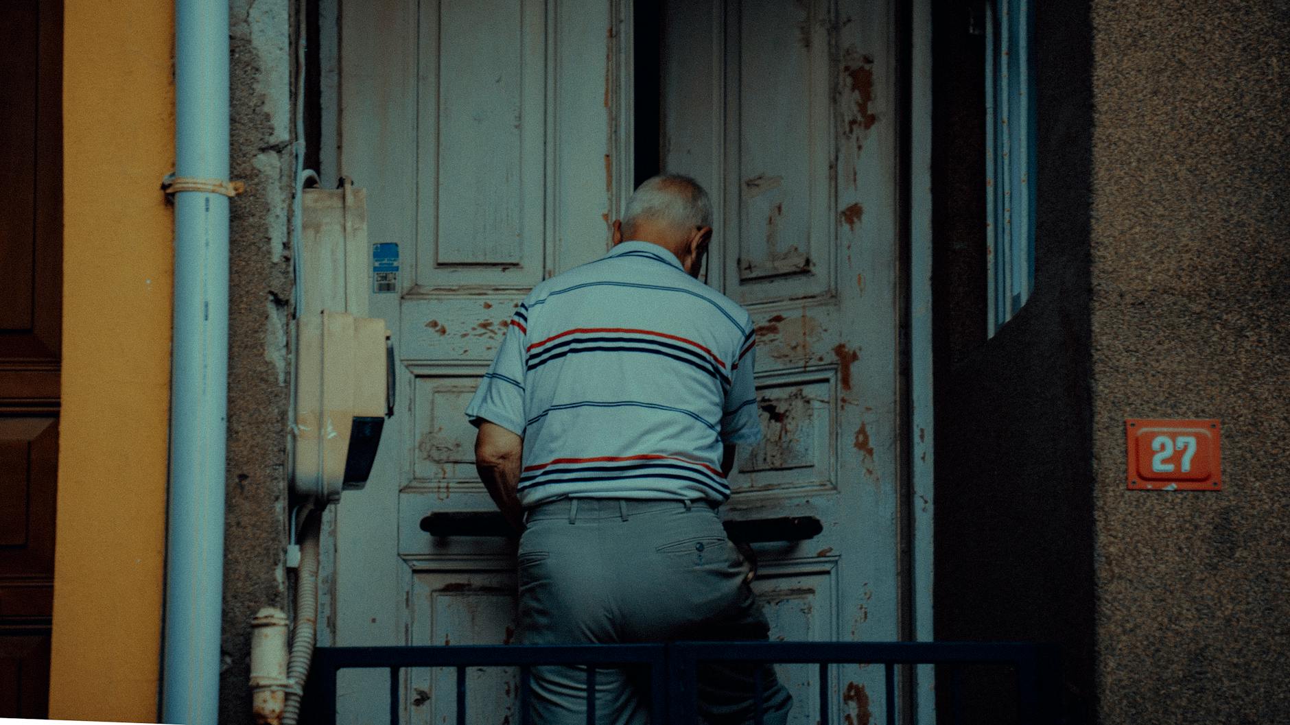 The Future of Retirement: Declining Pensions and Rising 401(k)s - Featured image