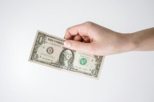 Using Dollar-Cost Averaging as an Investment Strategy - Featured image