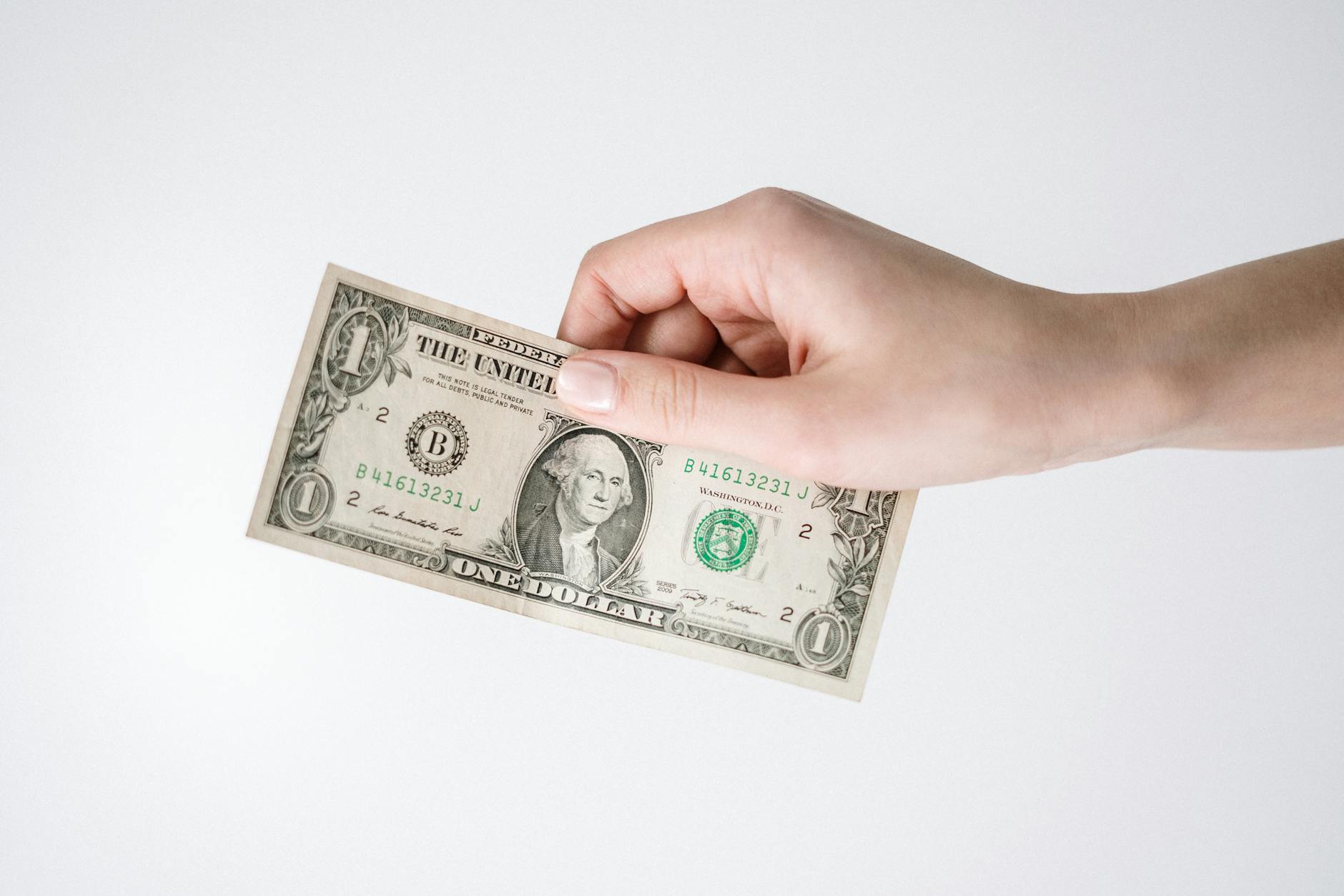 Using Dollar-Cost Averaging as an Investment Strategy - Featured image