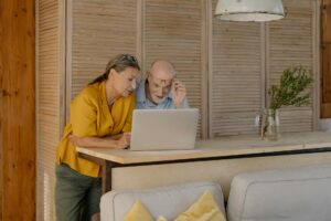 What Percentage of Retirees Wait Until Age 70? - Featured image