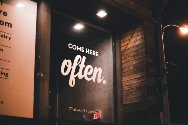 Why a Job Often Shapes Social Life and Routine - Featured image