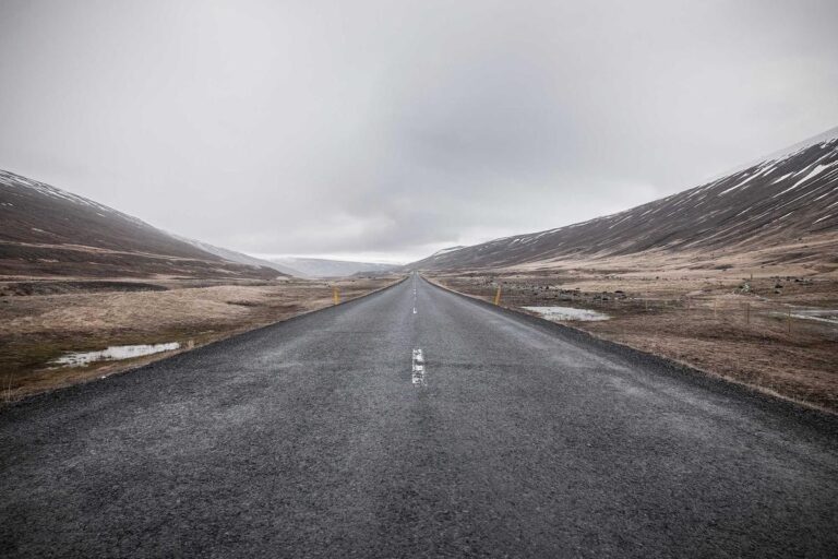 AI Stocks Are Being Positioned as a Path to Retirement Wealth - Featured image