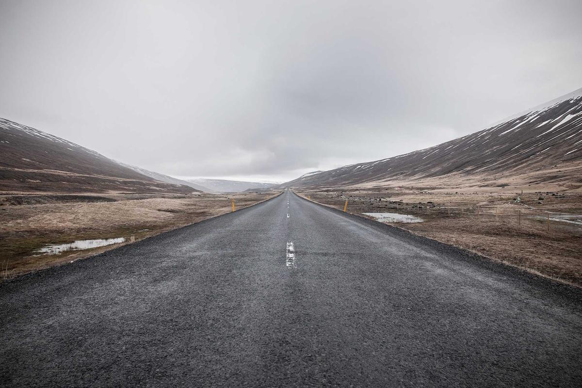 AI Stocks Are Being Positioned as a Path to Retirement Wealth - Featured image