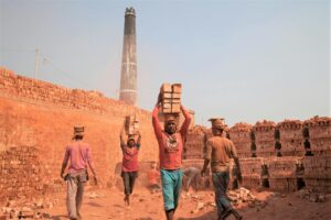 Experienced Workers Are Leaving and It Could Impact Entire Sectors - Featured image
