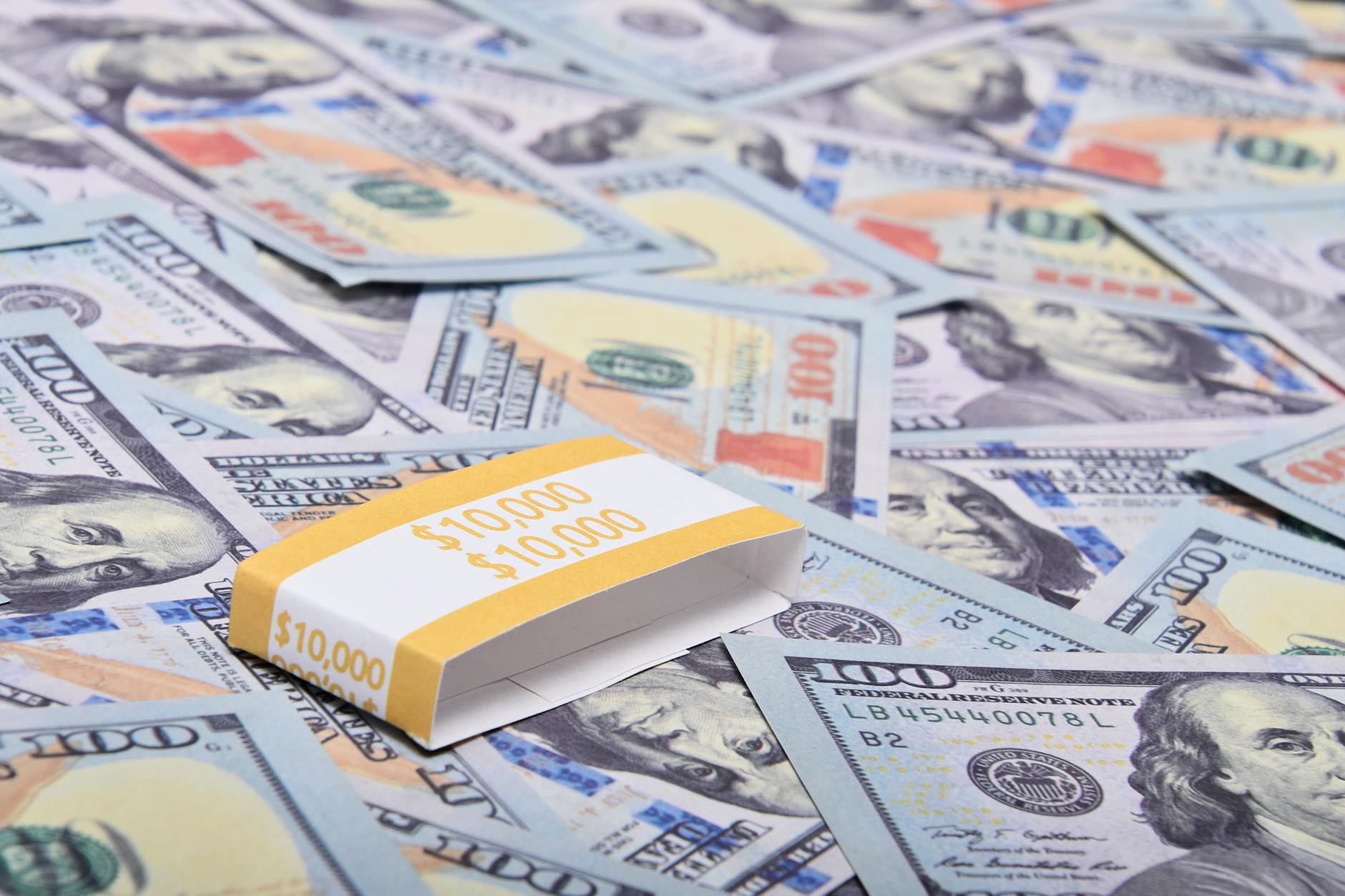 He Retired With $400,000 and a $1,600 Monthly Social Security Check — It Still Wasn't Enough - Featured image