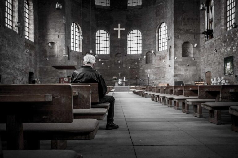 He Worked 35 Years and His Monthly Social Security Check Was $400 Less Than He Expected - Featured image