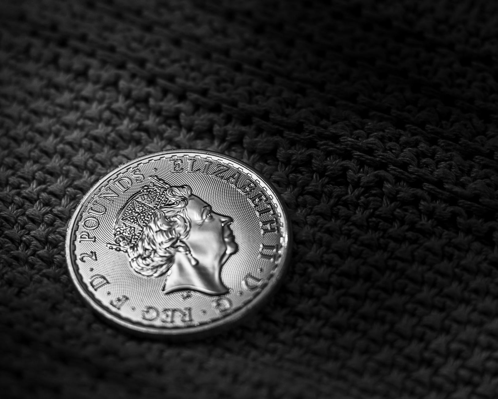 How High-Value Fraud Losses Are Surging Among Older Americans