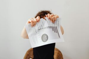 New Study Found That 56% of Financial Advisors Collect Hidden Fees Averaging $1,800 Per Year - Featured image