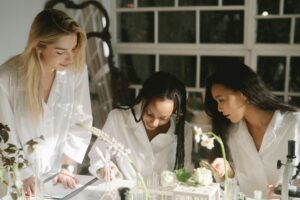 New Study Found That Women Retire With 30% Less in Savings Than Men Due to Wage and Career Gaps - Featured image