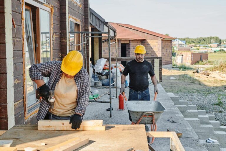 New Study Found That Workers With No Employer Match Leave an Average of $42,000 on the Table - Featured image