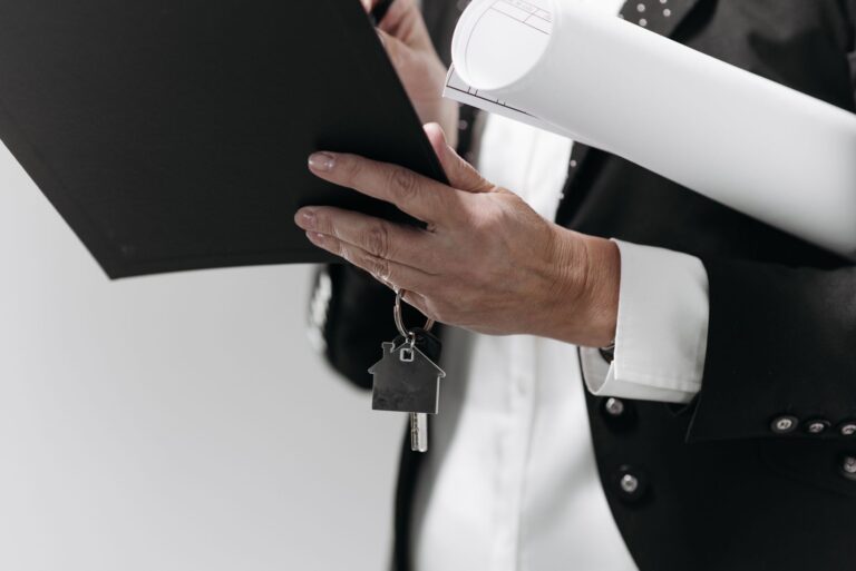 Estate Planning Documents Everyone Needs - Featured image