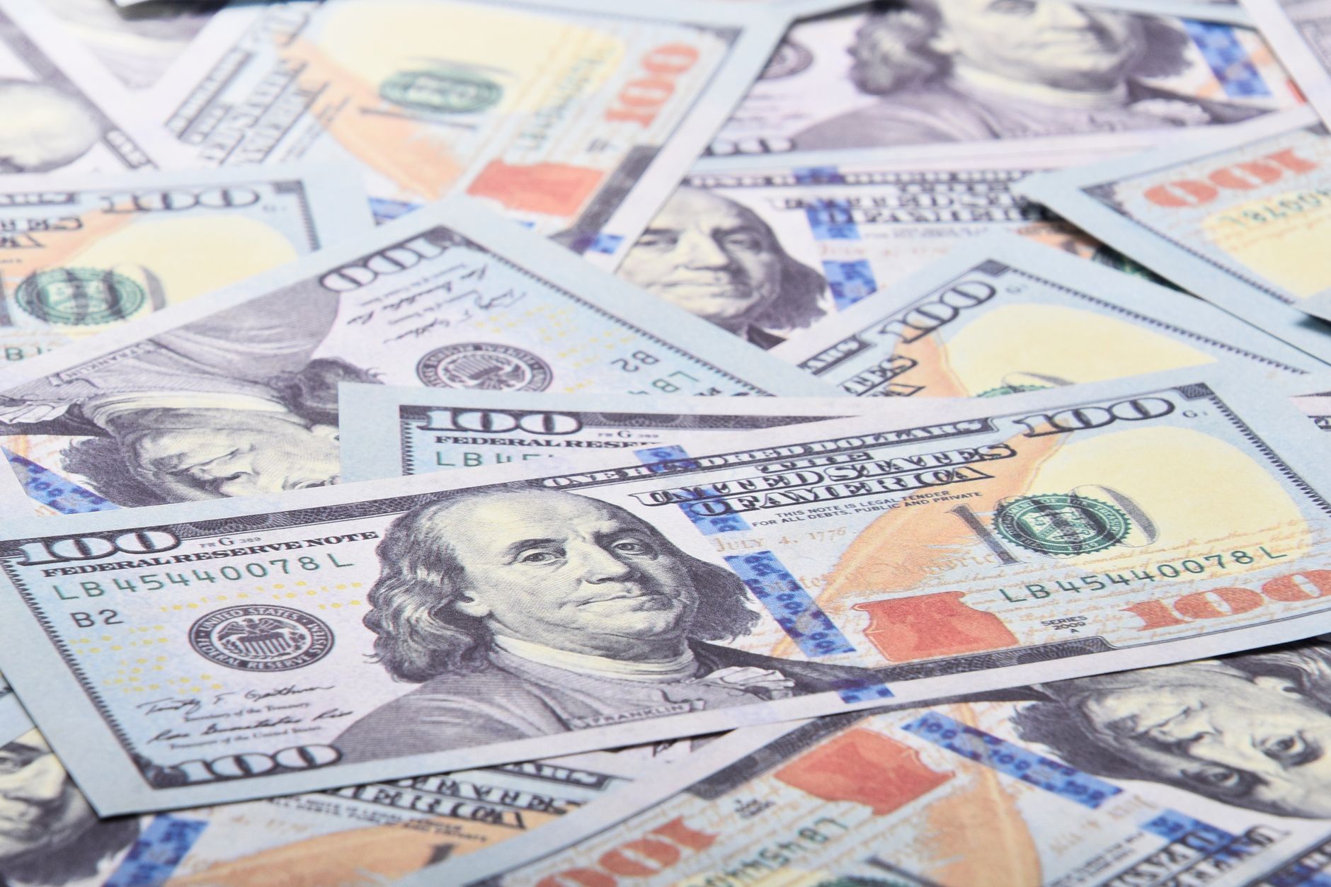 How the $2,100 Annual Technology Cost Breaks Down for Older Adults