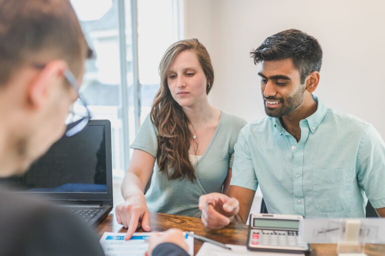 How to Find a Good Financial Advisor - Featured image