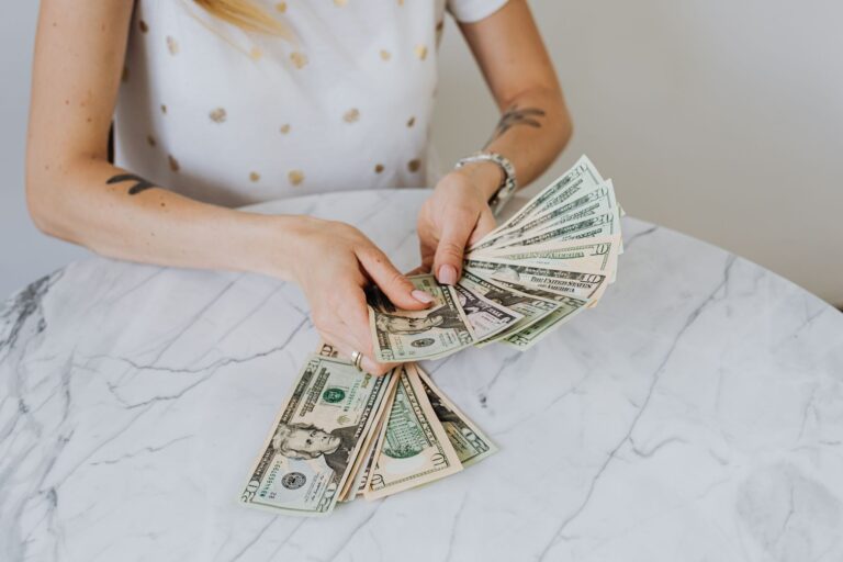 Max Out 401k or Pay Off Debt - Featured image
