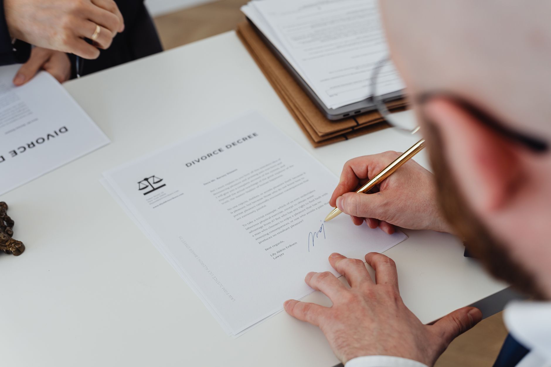 What Documents Do You Need to Include in Your SSDI Application Checklist?