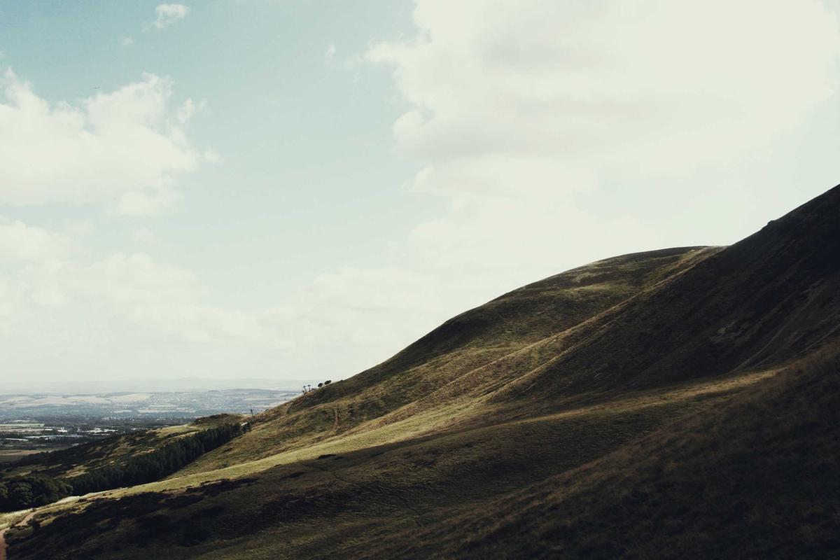 WHY IS THERE SUCH A LARGE GAP BETWEEN RETIREMENT EXPECTATIONS AND SAVINGS?
