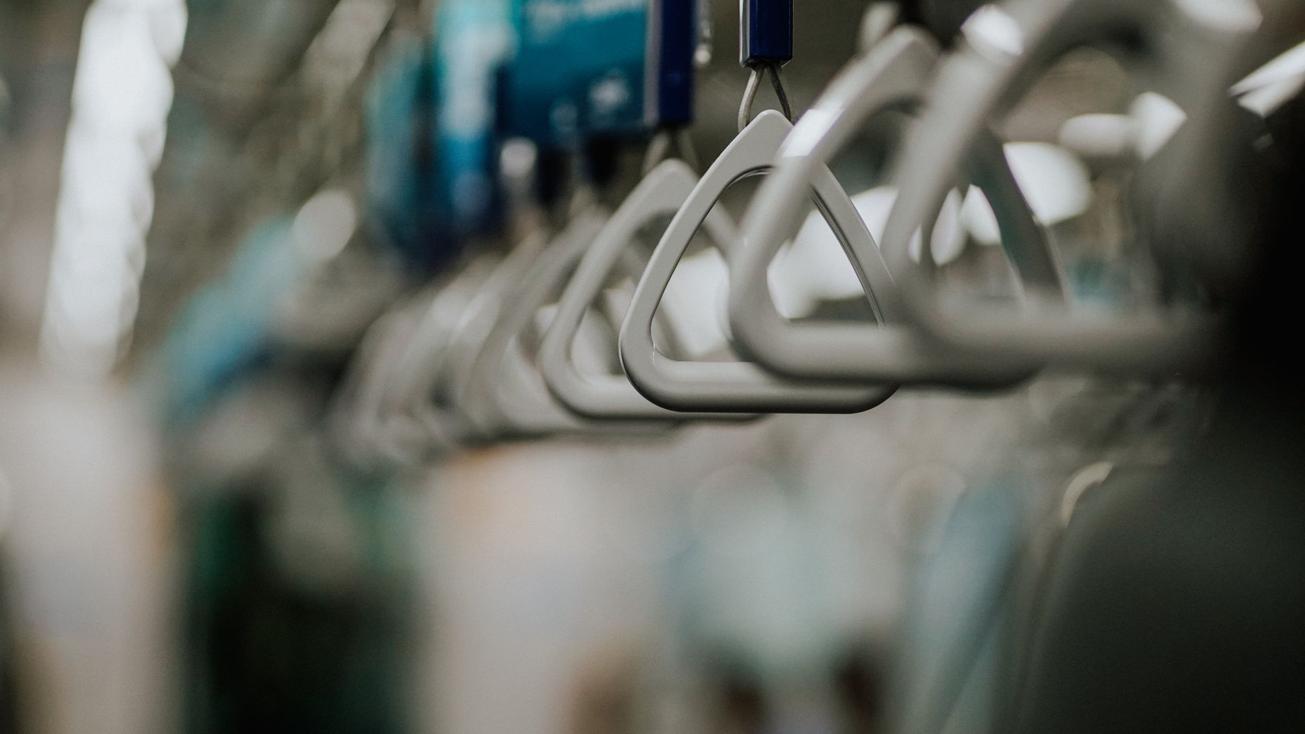 HOW DO EMPLOYMENT NETWORKS HANDLE THE TRANSITION TO EMPLOYMENT?