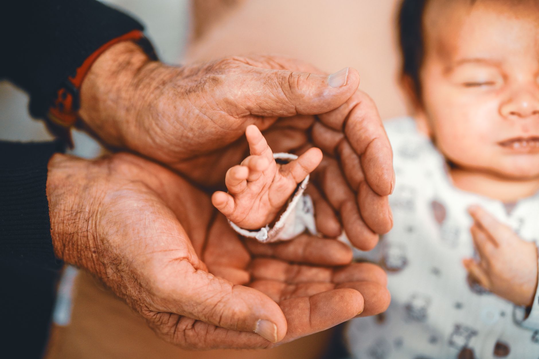 How Do You Know When Aging Parents Need Support?