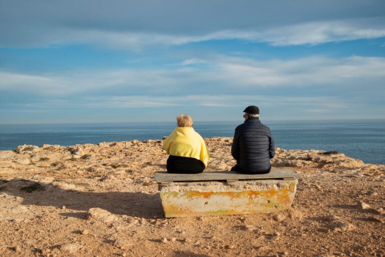 How much should you have saved in your 401k by age 40 and 50 for retirement? - Featured image