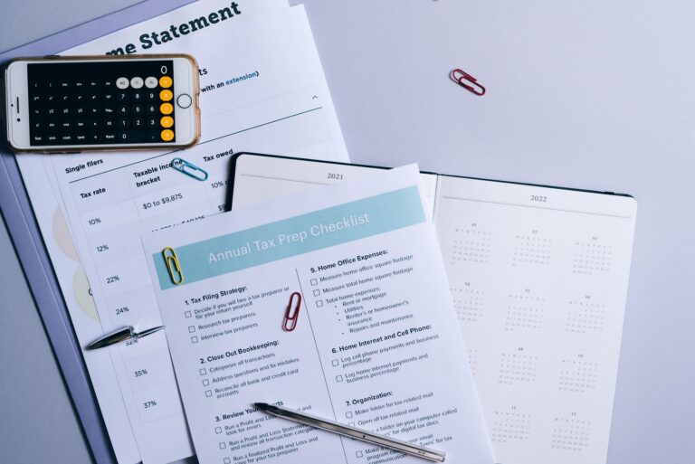Organizing Finances for Retirement - Featured image