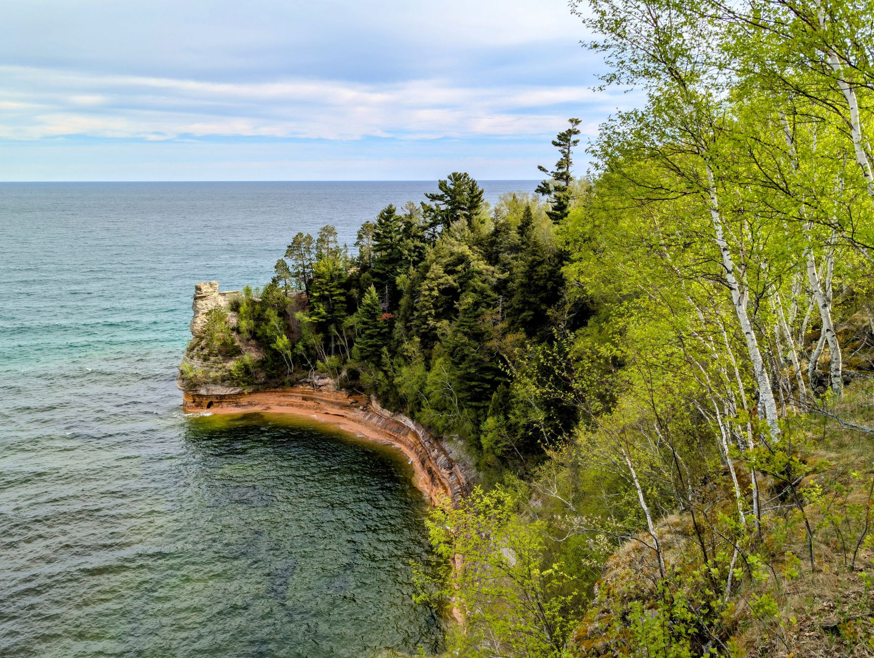 Retirement in Michigan Pros and Cons - Featured image