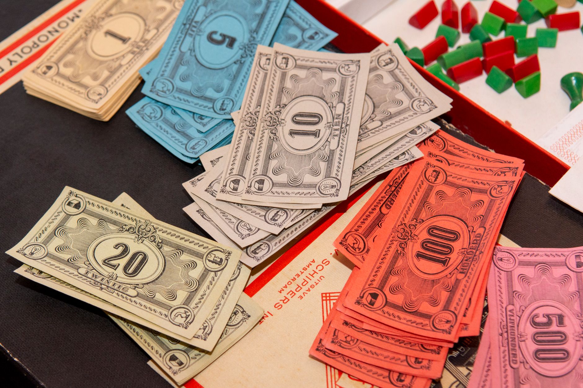 Setting Up the First Family Money Meeting