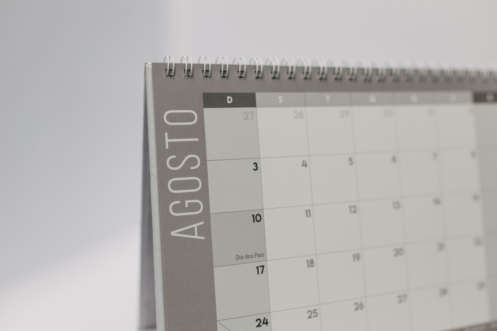 What Is the Average Monthly Income for Retirees?