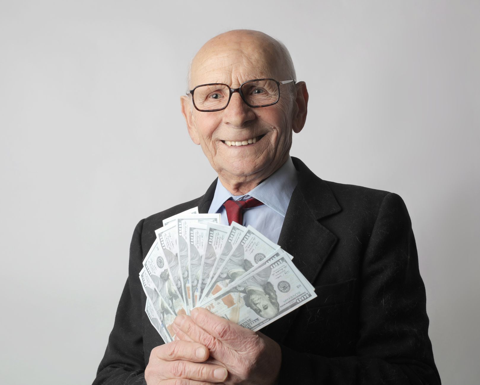 Retirement Savings Gap Widens: How Americans Can Close the Shortfall - Featured image