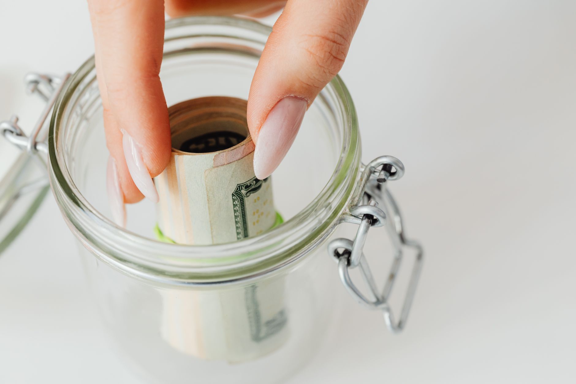 2026 IRA Contribution Limits: Traditional and Roth Rules - Featured image